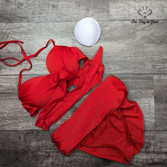 Fizili Push Up Criss Cross Foldover Bikini Size L - Picture 2 of 4